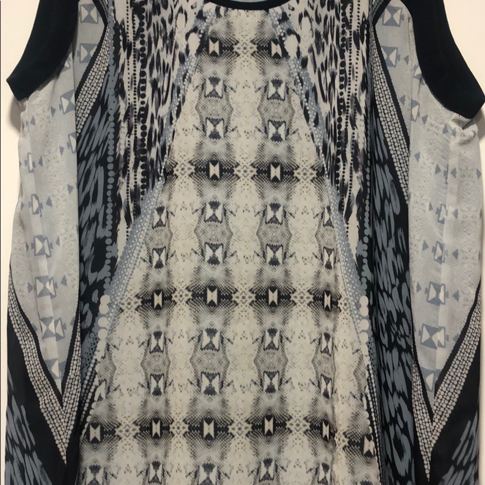 Blouse - Picture 3 of 3